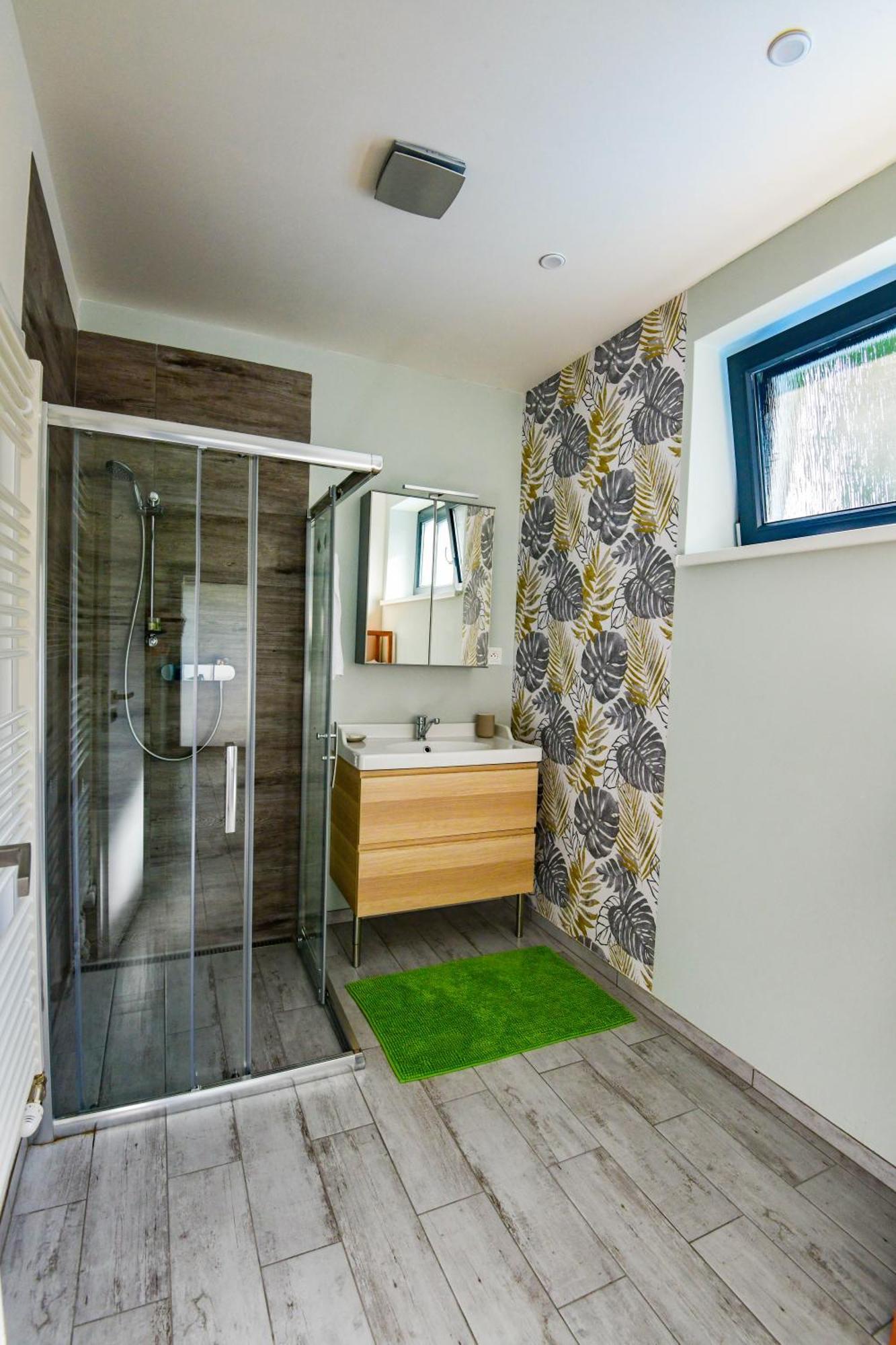 Rosemary Apartment Братислава Екстер'єр фото